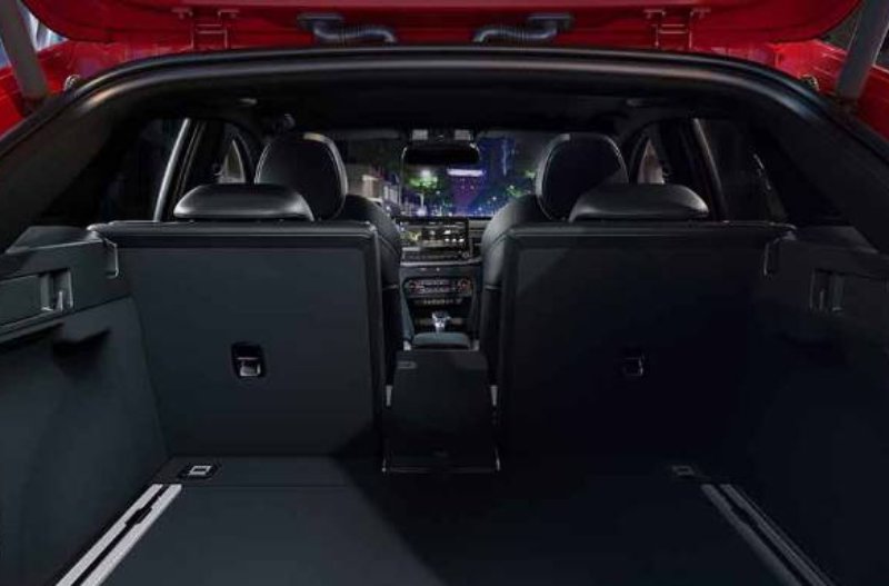 Generous Luggage Space https://www.clarksofkidderminster.co.uk/assets/media/bootspaceinthekiaproceed.jpeg
