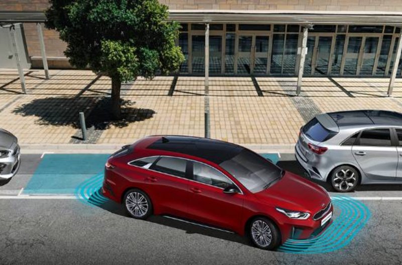 Smart Parking Assist https://www.clarksofkidderminster.co.uk/assets/media/parkingsensorskiaproceed.jpeg