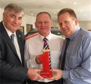 T Wall Garages Scoops Vauxhall No1 Award