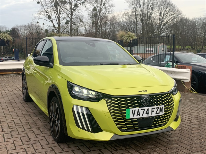 2025 PEUGEOT 208 50KWH GT HATCHBACK 5DR ELECTRIC AUTO 7.4KW CHARGER 136 PS 2025 AUTOMATIC... photo